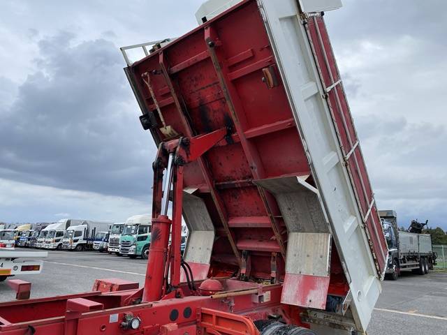 いすゞフォワードダンプ増トン（6t・8t）[写真18]