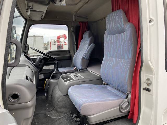 いすゞフォワードダンプ増トン（6t・8t）[写真32]