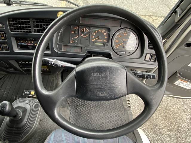 いすゞフォワードダンプ増トン（6t・8t）[写真37]