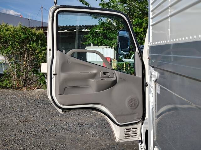 トヨタダイナアルミウイング小型（2t・3t）[写真30]