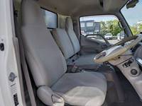 トヨタダイナアルミウイング小型（2t・3t）[写真33]