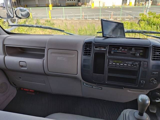 トヨタダイナアルミウイング小型（2t・3t）[写真35]