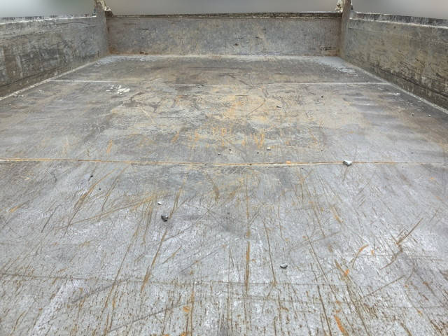 日野レンジャーダンプ中型（4t）[写真16]