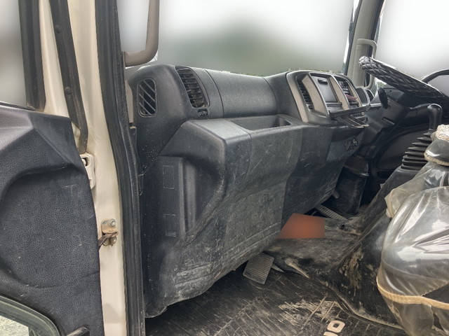 日野レンジャーダンプ中型（4t）[写真30]