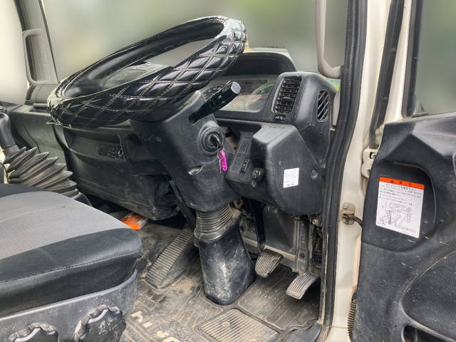 日野レンジャーダンプ中型（4t）[写真31]