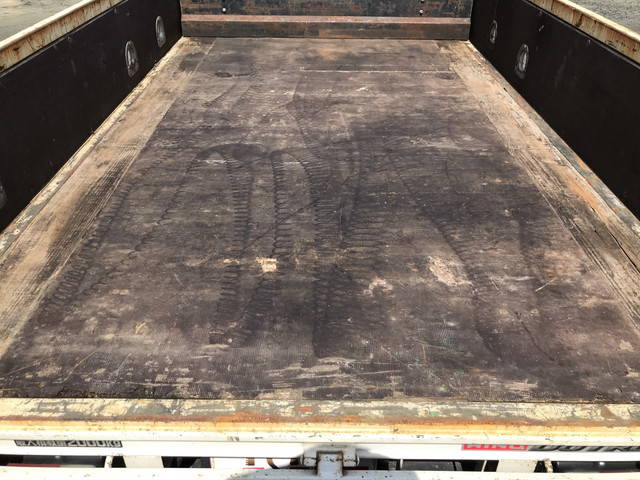 日野デュトロクレーン付小型（2t・3t）[写真12]