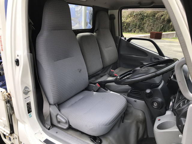 日野デュトロクレーン付小型（2t・3t）[写真30]