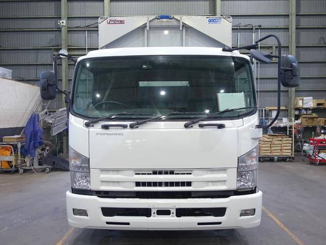 いすゞフォワードアルミウイング中型（4t）[写真07]