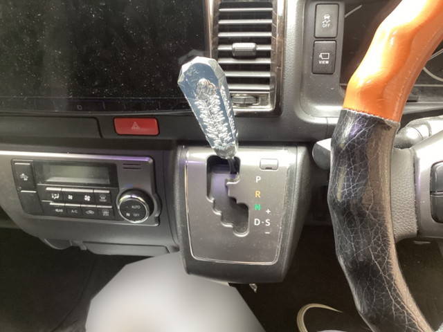 トヨタハイエースバン小型（2t・3t）[写真18]