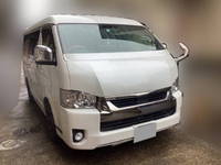 トヨタハイエースバン小型（2t・3t）[写真02]