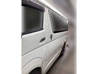 トヨタハイエースバン小型（2t・3t）[写真05]