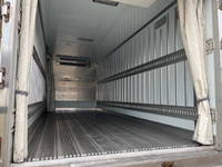 UDトラックスコンドル冷凍車（冷蔵車）中型（4t）[写真10]