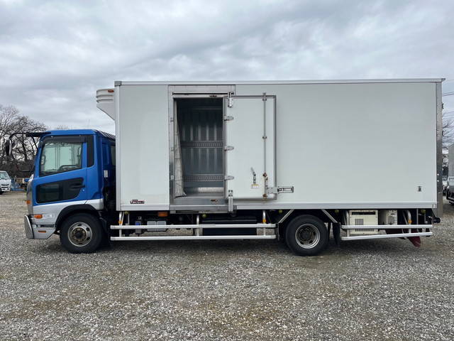 UDトラックスコンドル冷凍車（冷蔵車）中型（4t）[写真15]