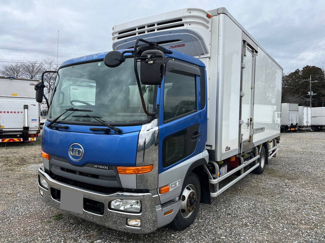 UDトラックスコンドル冷凍車（冷蔵車）中型（4t）[写真03]