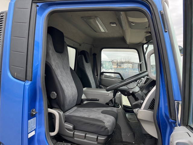 UDトラックスコンドル冷凍車（冷蔵車）中型（4t）[写真35]