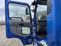 UDトラックスコンドル冷凍車（冷蔵車）中型（4t）[写真40]