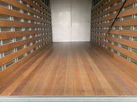 いすゞエルフオープントップバン小型（2t・3t）[写真17]