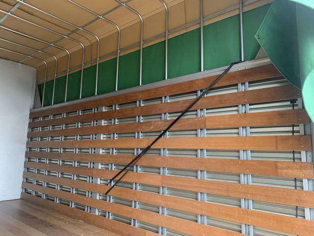 いすゞエルフオープントップバン小型（2t・3t）[写真18]