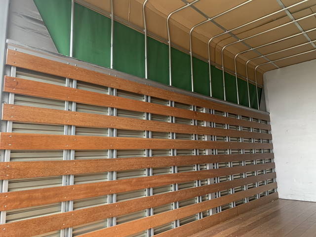 いすゞエルフオープントップバン小型（2t・3t）[写真19]