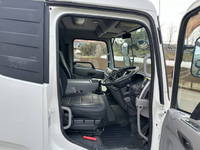 UDトラックスコンドルセルフクレーン3段増トン（6t・8t）[写真27]