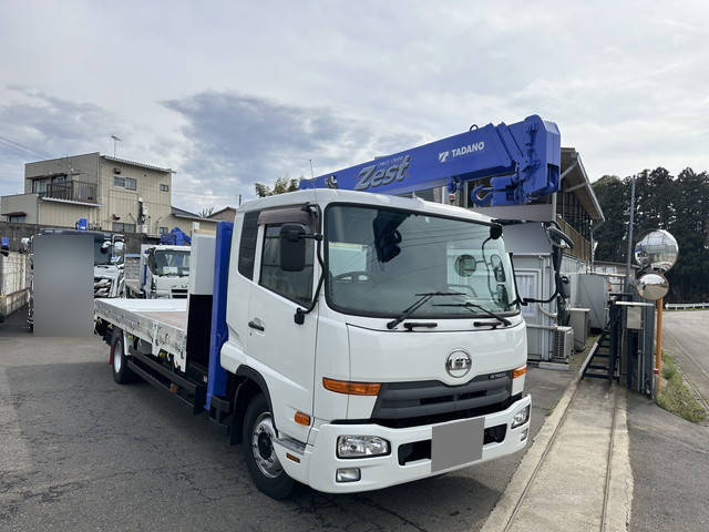 UDトラックスコンドルセルフクレーン3段増トン（6t・8t）[写真03]