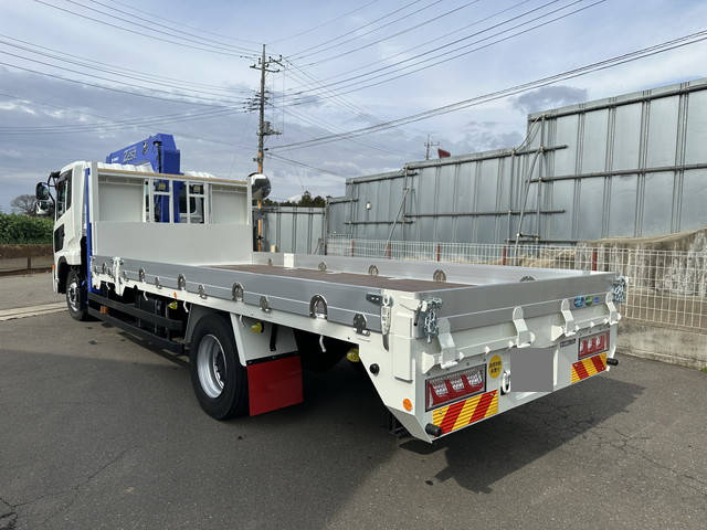 UDトラックスコンドルセルフクレーン3段増トン（6t・8t）[写真04]