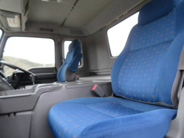 いすゞギガミキサー車（コンクリートミキサー）大型（10t）[写真10]