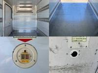 いすゞエルフ冷凍車（冷蔵車）小型（2t・3t）[写真13]