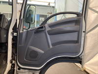 いすゞエルフ冷凍車（冷蔵車）小型（2t・3t）[写真29]