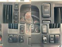 いすゞエルフ冷凍車（冷蔵車）小型（2t・3t）[写真37]