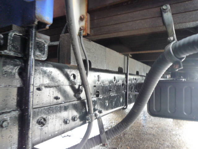 いすゞフォワードクレーン4段中型（4t）[写真12]