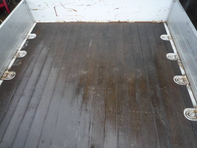 いすゞフォワードクレーン4段中型（4t）[写真18]