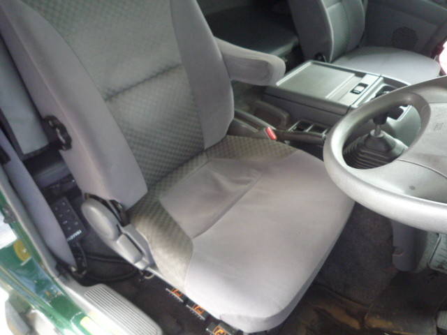 いすゞフォワードクレーン4段中型（4t）[写真26]