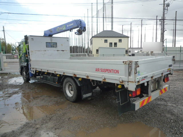 いすゞフォワードクレーン4段中型（4t）[写真04]