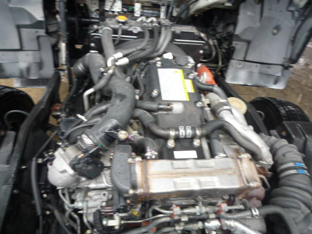 いすゞフォワードクレーン4段中型（4t）[写真08]