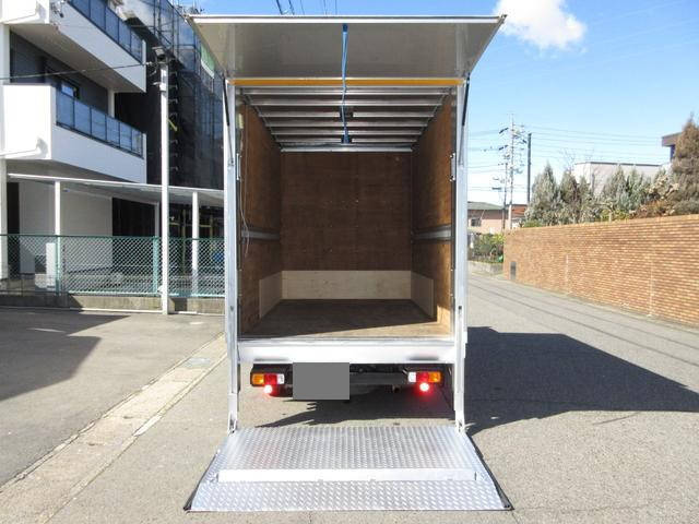 トヨタトヨエースアルミバン小型（2t・3t）[写真14]