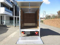 トヨタトヨエースアルミバン小型（2t・3t）[写真14]