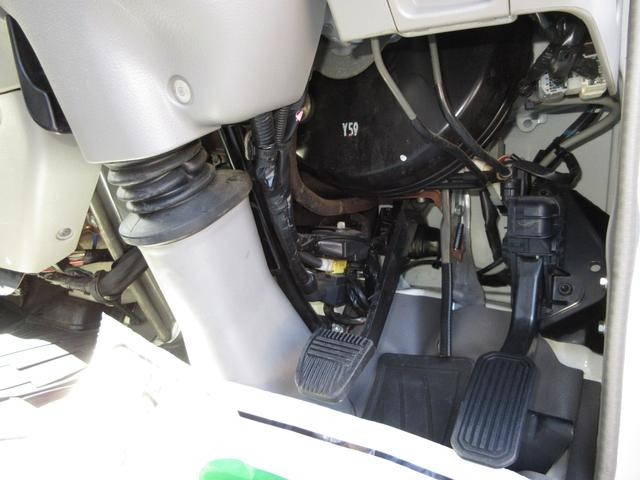 トヨタトヨエースアルミバン小型（2t・3t）[写真20]