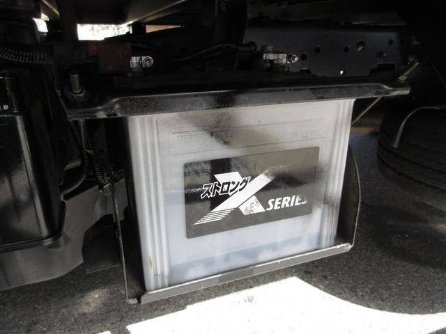 トヨタトヨエースアルミバン小型（2t・3t）[写真29]