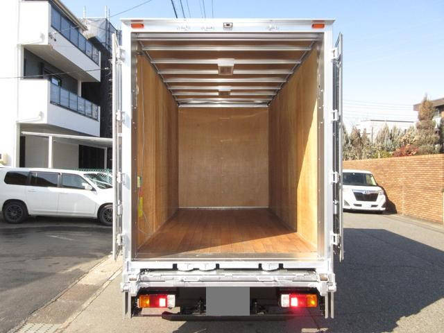 日野デュトロアルミバン小型（2t・3t）[写真09]