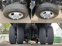 三菱ふそうキャンター平ボディ小型（2t・3t）[写真21]