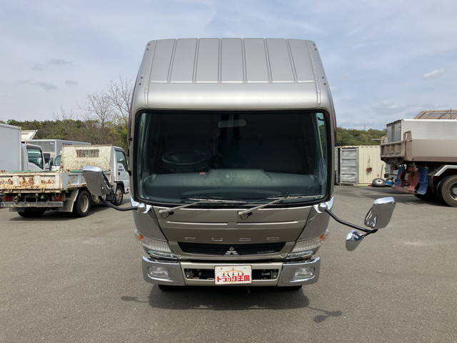 三菱ふそうキャンター平ボディ小型（2t・3t）[写真08]