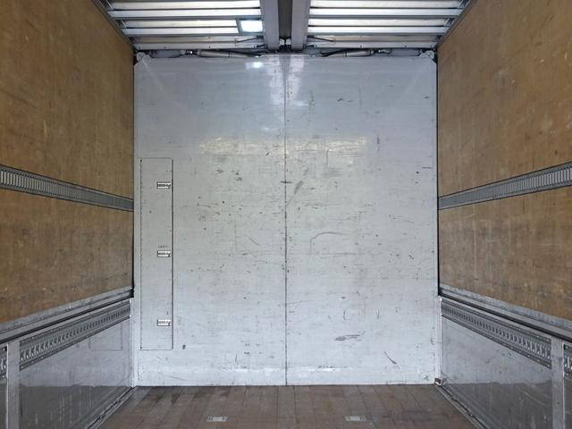 日野レンジャーアルミウイング増トン（6t・8t）[写真10]