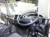 日野レンジャーアルミウイング増トン（6t・8t）[写真32]