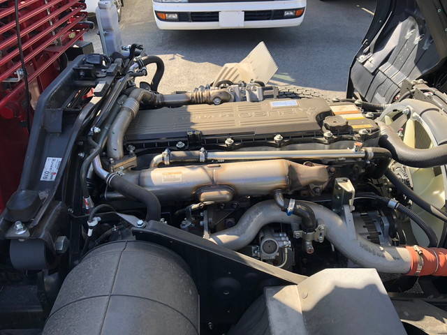 三菱ふそうファイタークレーン4段増トン（6t・8t）[写真37]