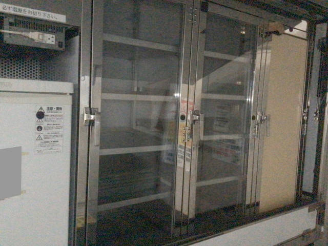 日産バネット移動販売車小型（2t・3t）[写真05]