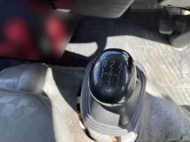 日産アトラス高所作業車小型（2t・3t）[写真33]