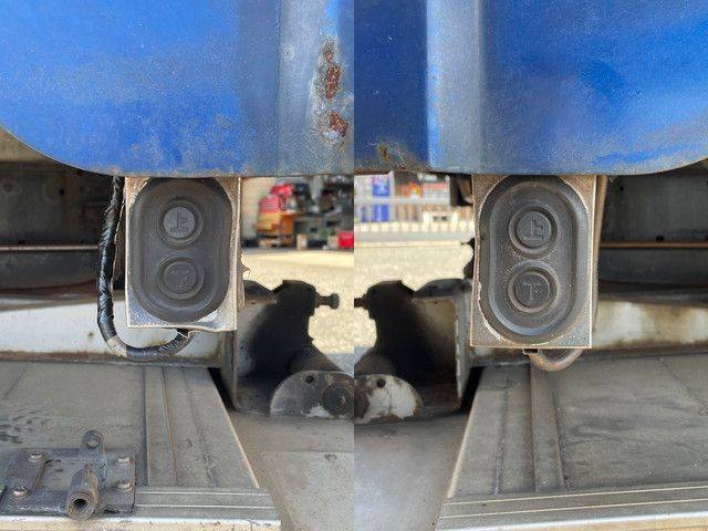 いすゞフォワードアルミウイング中型（4t）[写真16]