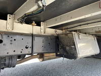 いすゞフォワードアルミウイング中型（4t）[写真24]