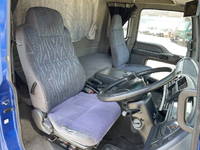 いすゞフォワードアルミウイング中型（4t）[写真29]